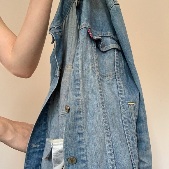 Levi’s red tag jean jacket women’s size M! - Picture 4 of 5
